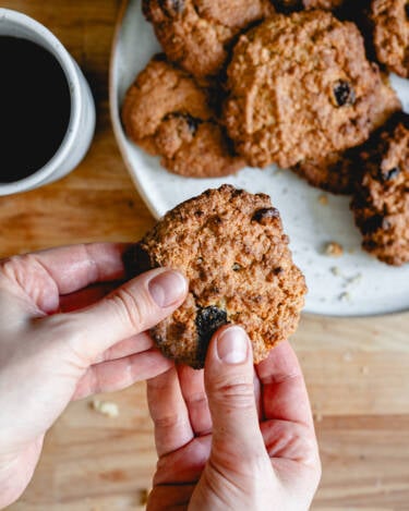 Nikon magazine - Using bokeh for mood with the NIKKOR Z DX MC 35mm f/1.7