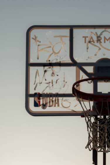 Nikon magazine - Antonia Thomsen  low-light and street nights
