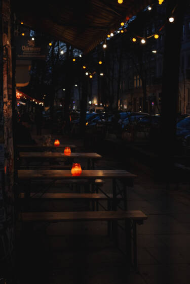 Nikon magazine - Antonia Thomsen  low-light and street nights